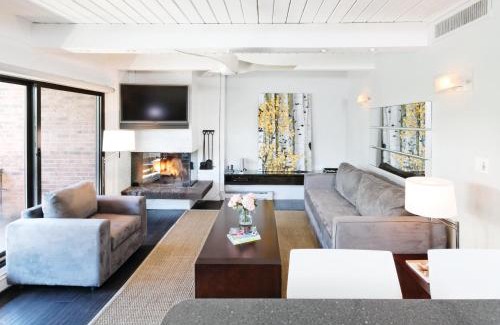 Downtown Hotel | Aspen Square Condominium Hotel