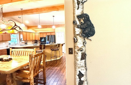 Florissant Cabin | Aspen Sunrise - Florissant Cabin