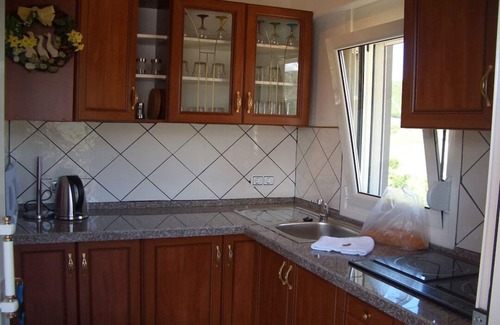 Ammoudia House | Aspri Villa vacation home, only 300 m to the beach