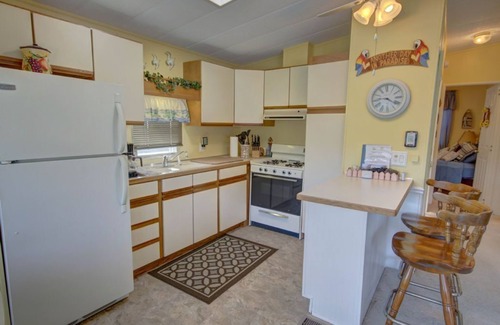 Assateague Pointe House | Assateague Pointe 2 br/1 ba 2 outdoor pools -in WOC.