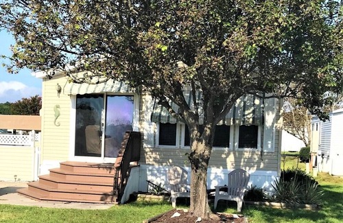 Assateague Pointe House | Assateague Pointe 2 br/1 ba 2 outdoor pools -in WOC.