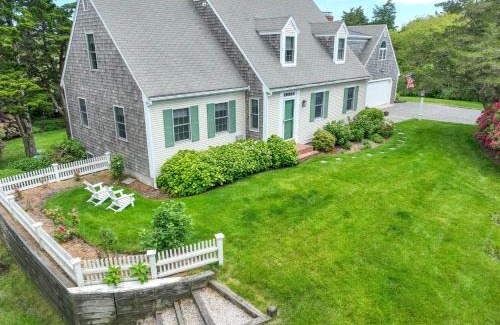 East Orleans House | Association Beach less than a Mile away