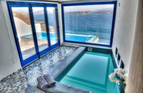 Akrotiri Hotel | Astarte Suites