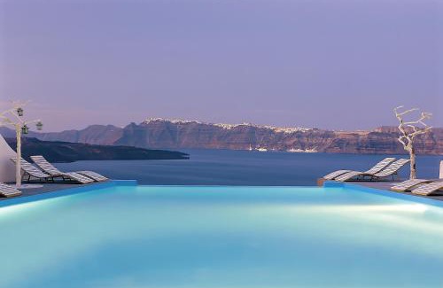 Akrotiri Hotel | Astarte Suites