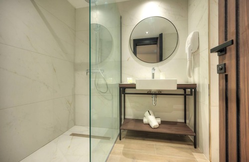 Paceville Hotel | Aste Hotel