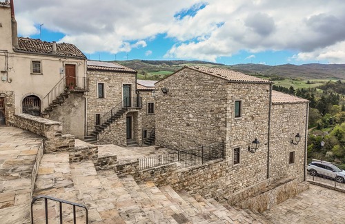Roseto Valfortore Apartment | Asteria Guest & Artist House - Casa Tersìcore