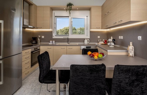 Theologos Villa | Asteropi's Sunset Villa