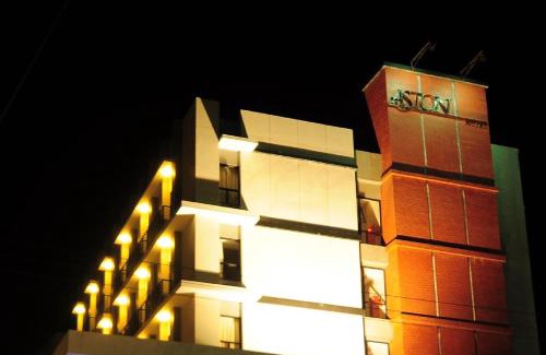 Ketapang Hotel | Aston Ketapang City Hotel