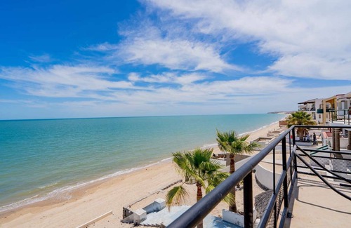 Villas de Las Palmas House | Astonishing Beach view Condo in Villa las Palmas San Felipe