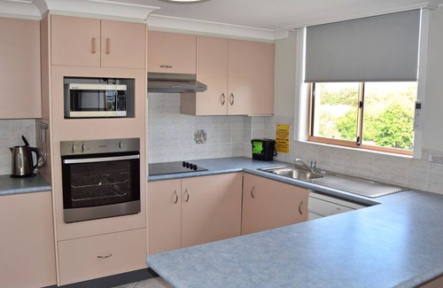 South West Rocks Apartment | Astor Apartment 2 - walk to the beach