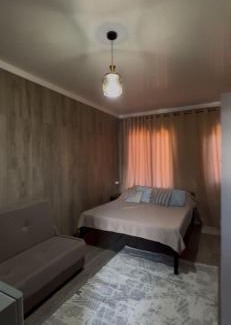 Bosteri House | Astor