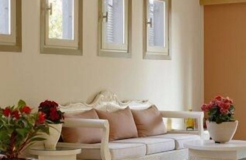 Troulos Hotel | Astoria Hotel