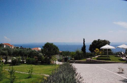 Agios Mamas Apartment | Astrolabe Hotel