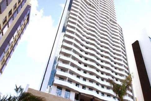 Caminho das Arvores Hotel | Astron Suítes Mondial Salvador by Nobile