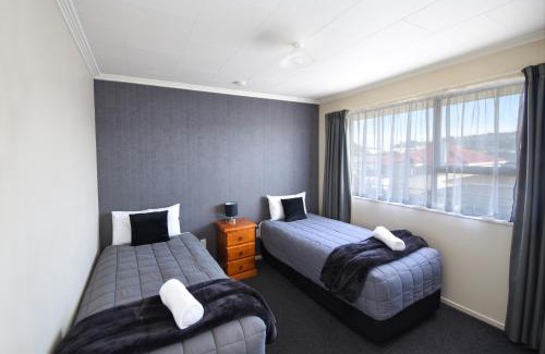 Saint Kilda Hotel | ASURE Adrian Motel