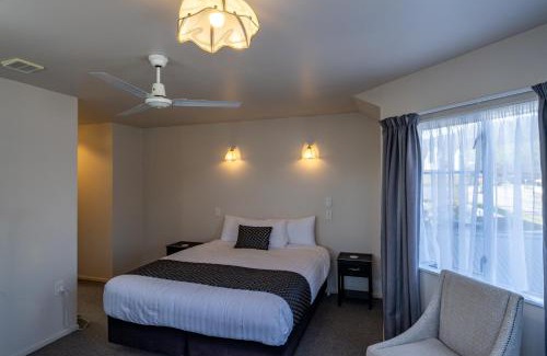 Greymouth Hotel | ASURE Gables Motor Lodge