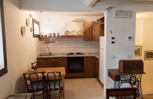 Lovere House | At 50 meters from the lake, close to all the activities, shops, the historic center.