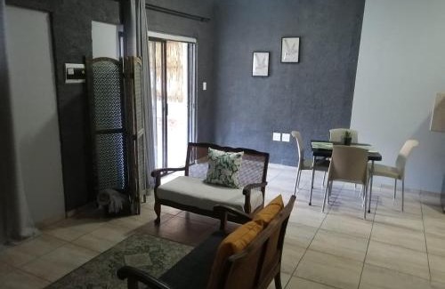 Vanderbijlpark Apartment | At Bijl guesthouse self catering apartment unit