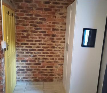 Vanderbijlpark Apartment | At Bijl guesthouse self catering apartment unit