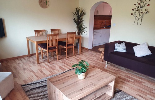 Bruck an der Grossglocknerstrasse Apartment | Two bedroom Apartment with Balcony - Hirsch
