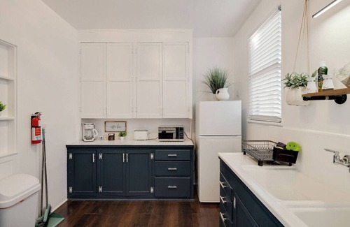 Hermosa Beach Apartment | At Hermosa Ave and Pier Ave- A