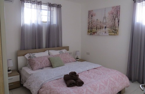 Mosta Apartment | At home abroad!