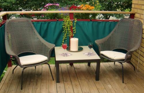 Vastra Frolunda Bed & Breakfast | At Home Bed & Breakfast