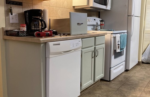 Table Rock Condo | At home feeling with amenities.