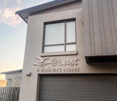 Glentana Apartment | At Last Glentana Apartment