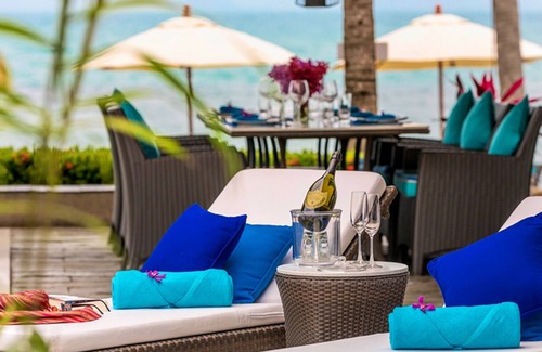 Bang Po Villa | At Last You and Your Friends can Rent a Luxury Villa with 24/7 Concierge and Private Chef