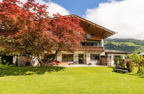 Schonbach Apartment | 30 m² Apartment ∙ 1 bedroom ∙ 2 guests