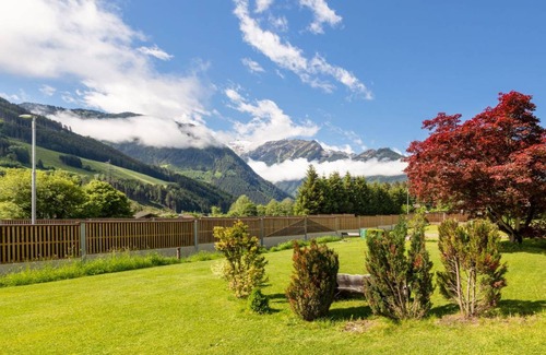 Schonbach Apartment | 30 m² Apartment ∙ 1 bedroom ∙ 2 guests