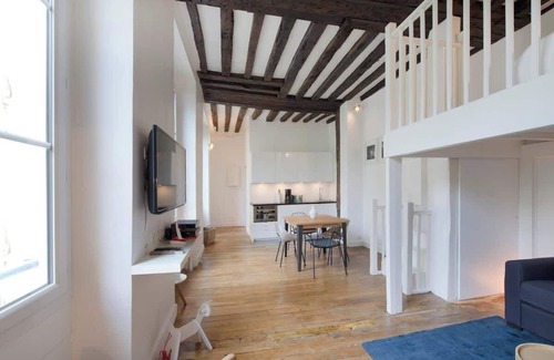 Notre-Dame-des-Champs Apartment | At Saint Germain des Prés, at the Bon Marché!