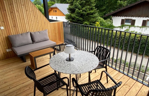 Ried Apartment | Deluxe One-Bedroom Apartment - Wolf & Schaf Apartments