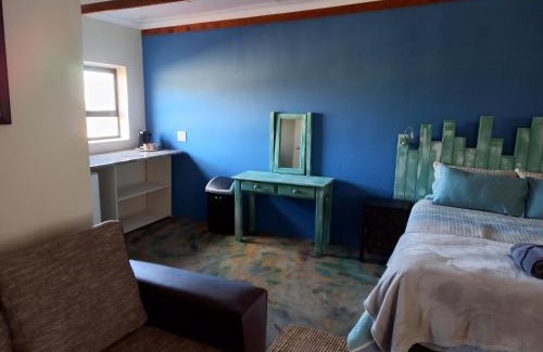 Hartbeespoort Hotel | At Skywalkers