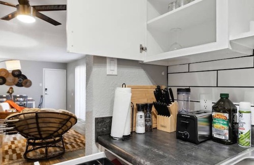 Central Arlington Apartment | AT&T is Literally Steps Away! JoyFull & Comfy 2BD!