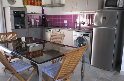 Bourcefranc-le-Chapus Villa | At the foot of the Ile d'Oléron bridge quiet villa not overlooked private parking