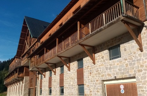 Guzet Neige Apartment | At the foot of the Guzet slopes with heated swimming pool