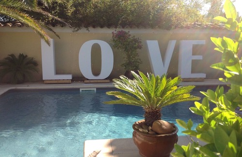Jonquerettes Apartment | At the heart of the village, calm, relaxation and comfort .