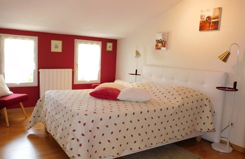 Rabastens Apartment | AT THE RHYTHM OF THE SEASONS