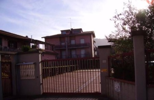 Fiumaretta Apartment | AT THE SEA. High floor, modern, car parking and pinewood