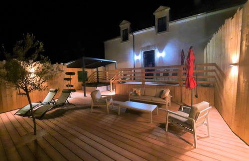 Melrand House | At the water's'edge "Nymphea