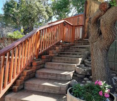 Old Place Bed & Breakfast | At Upperwood Manor