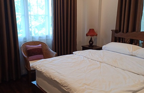 Old City Hotel | At Wara Bed And Breakfast