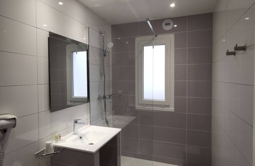 Annemasse Hotel | Atalante Hotel