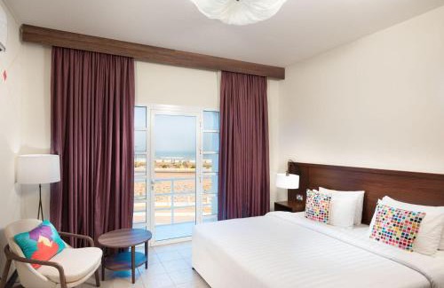 Al Ashkharah Hotel | Atana Stay Al Ashkara