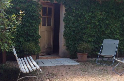 Moustiers-Sainte-Marie Bed & Breakfast | Atelier Soleil