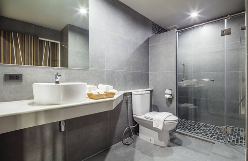 Phlabphla Hotel | Atelier Suites