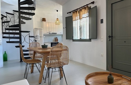 Ormos Korthiou Condo | Ateni Apartment