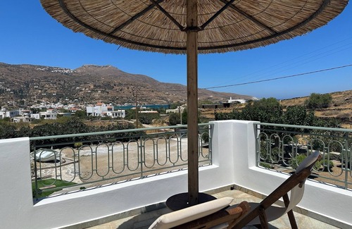 Ormos Korthiou Condo | Ateni Apartment